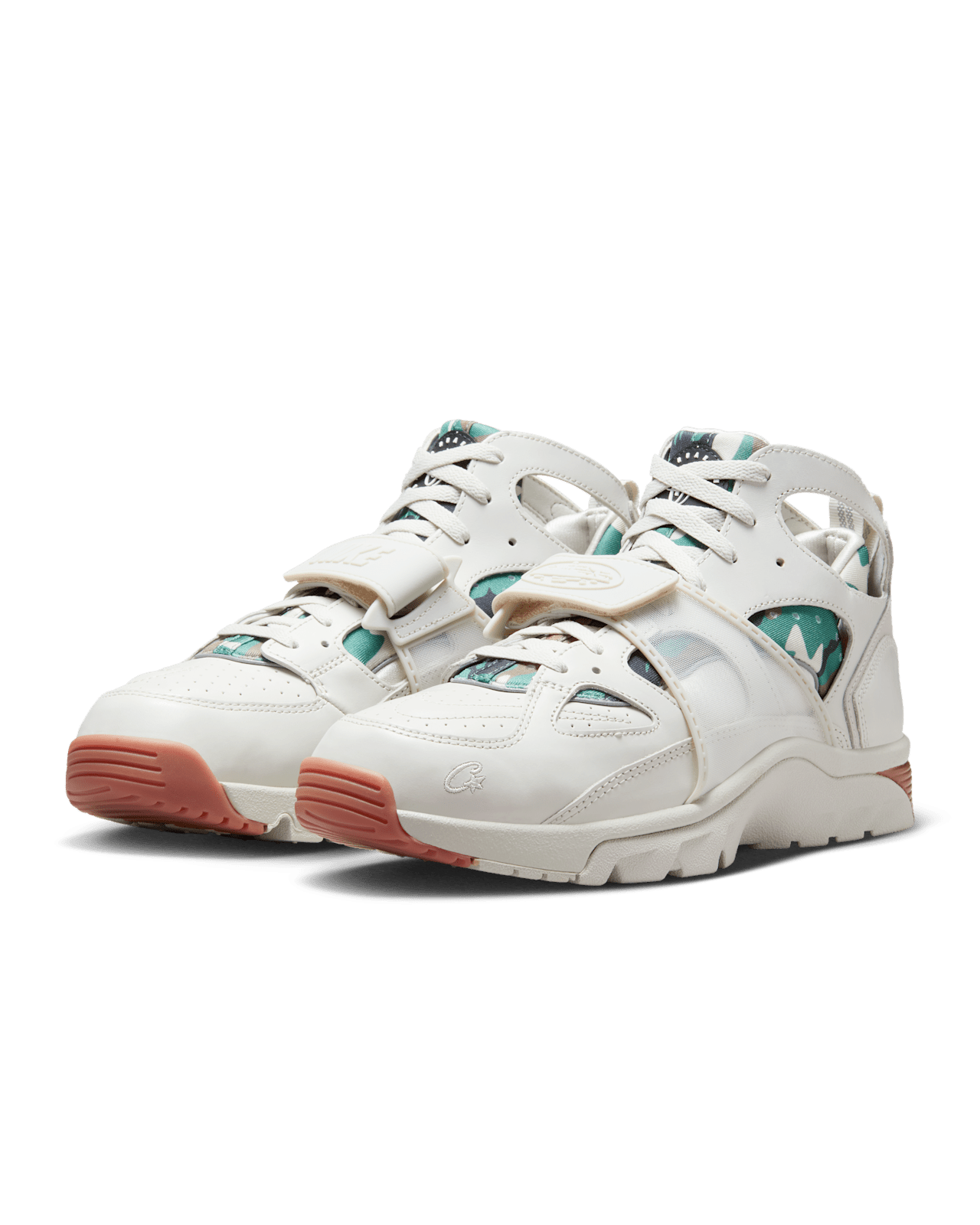 Nike air huarache with strap on sale